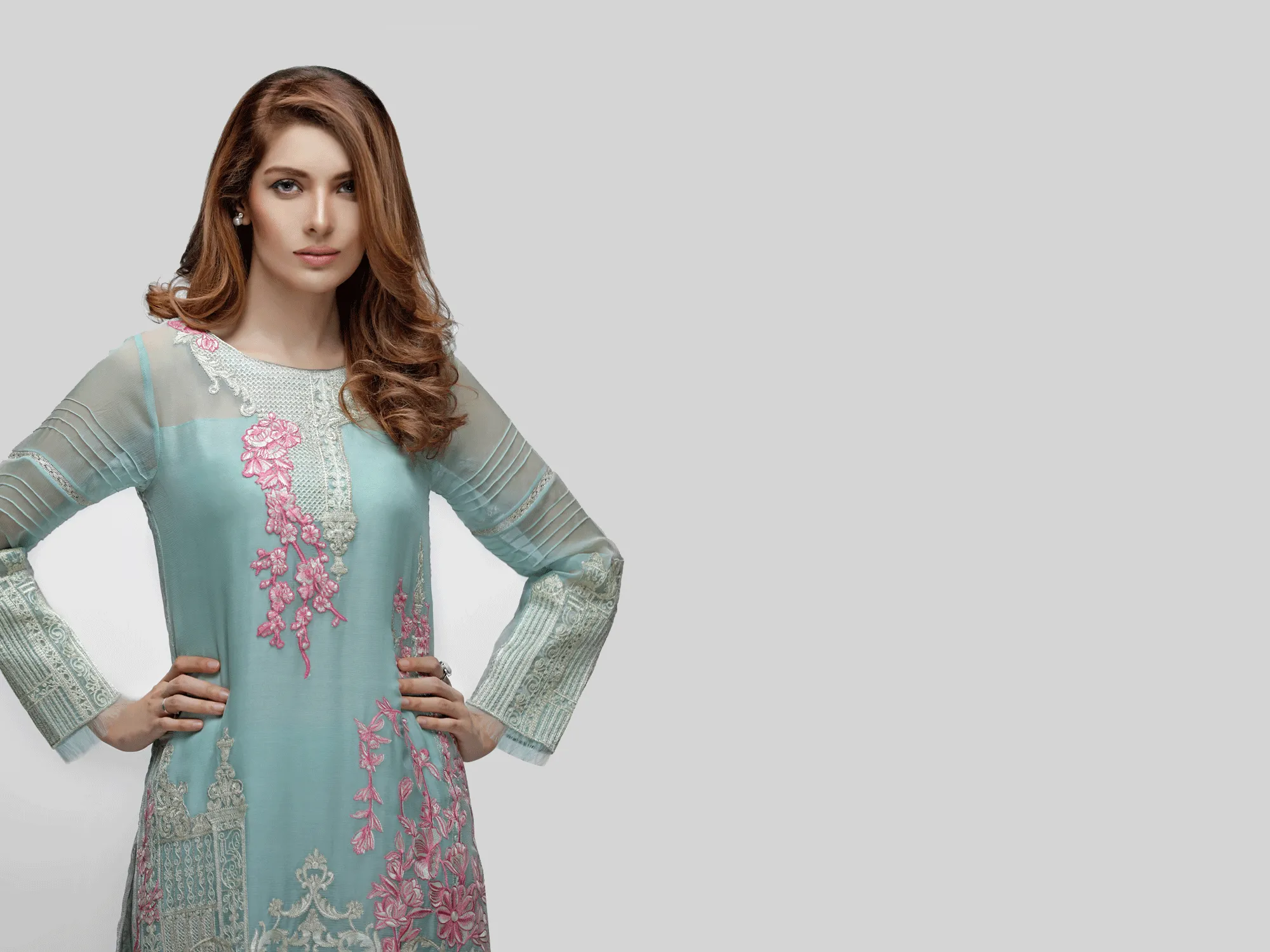 AUJ Luxury Formals – Design 4
