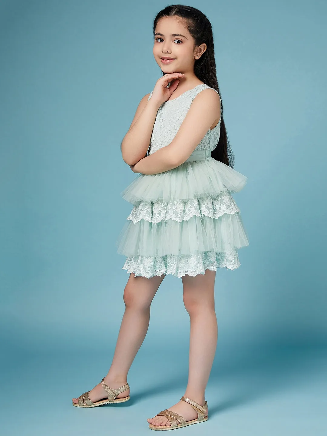 Girls Self Design Sleeveless Top With Skirt