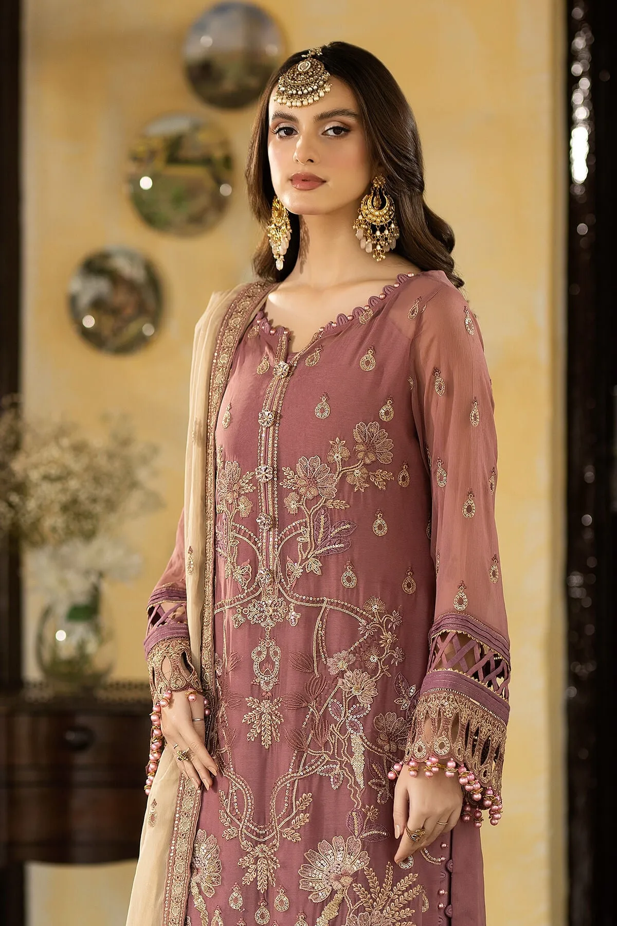 Imrozia Enliven Majestics Luxury Formals – M-69 Isla