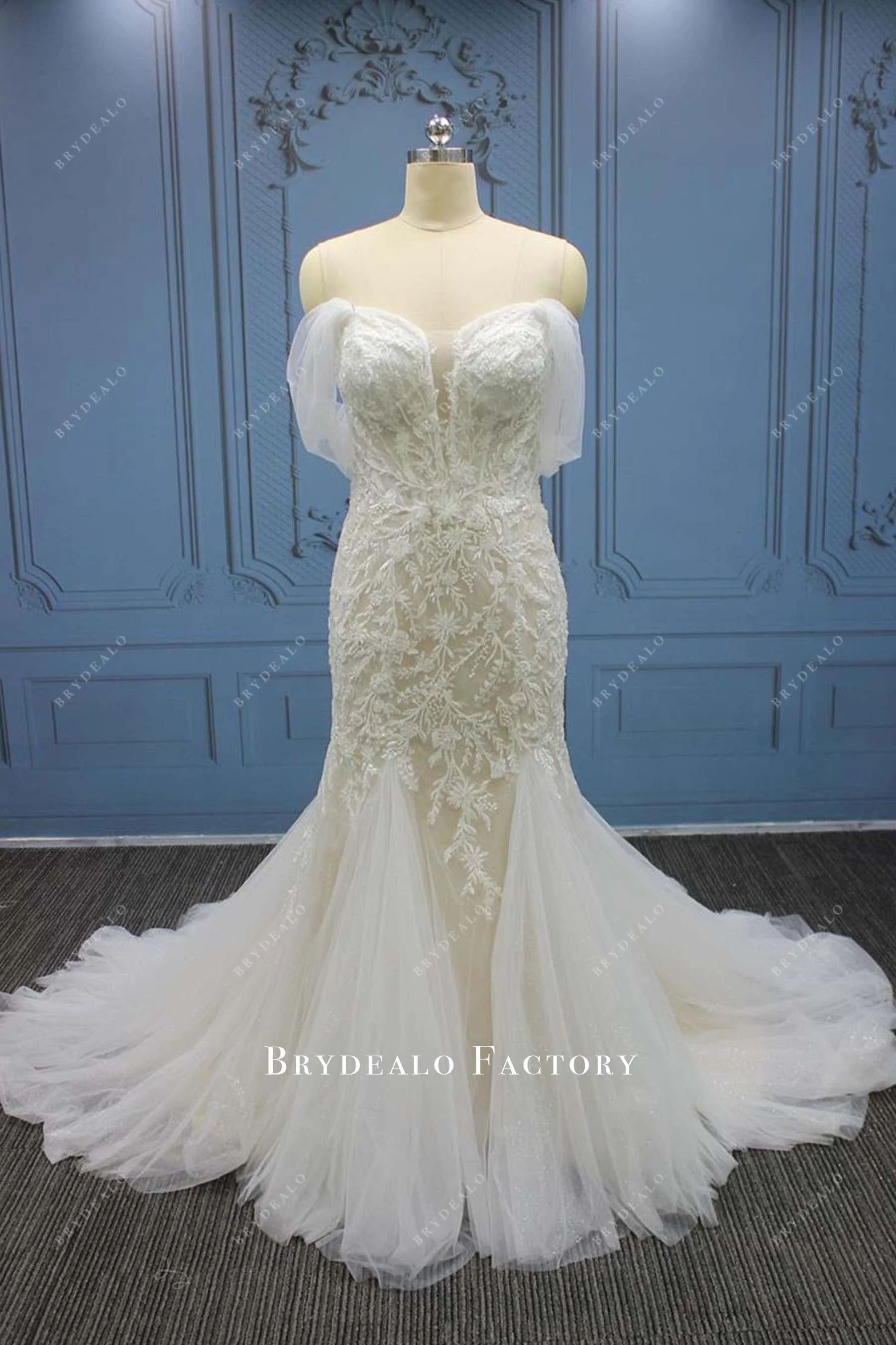 Lace Appliques Off Shoulder Mermaid Wedding Dress