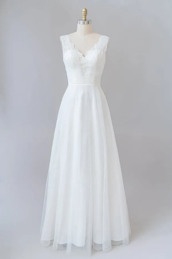 Long A-line V-neck Lace Tulle Backless Wedding Dress