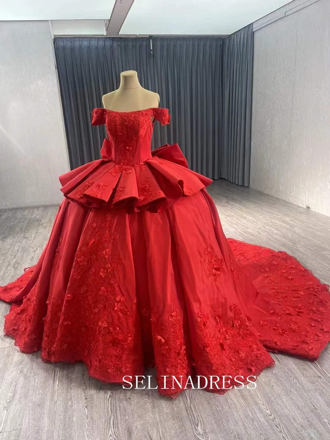 Red Satin Wedding Gown Off the Shoulder 3D Flower Quinceanera Dress 241123